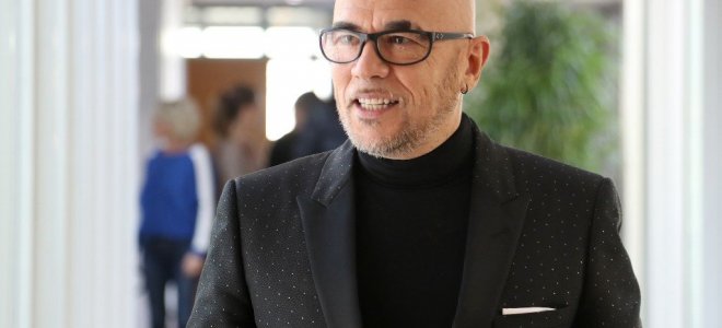 Pascal Obispo : &agrave; combien s&rsquo;&eacute;l&egrave;ve la fortune d&rsquo;un des chanteurs les mieux pay&eacute;s en 2019 ?