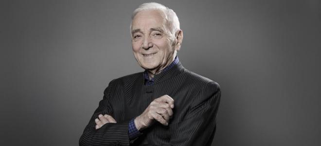 Charles Aznavour : un an apr&egrave;s sa mort, le fisc est toujours &agrave; ses trousses