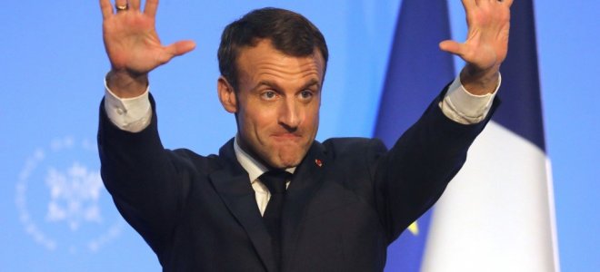 Emmanuel Macron : mais alors &agrave; combien s'&eacute;l&egrave;vera sa retraite ?