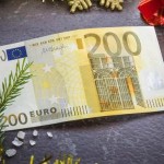 Argent de Noël aux enfants : combien donner pour échapper au fisc ?