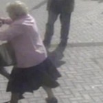 Vidéo choc :"non vous n’aurez pas mon argent !" A 81 ans, elle met en fuite sa voleuse